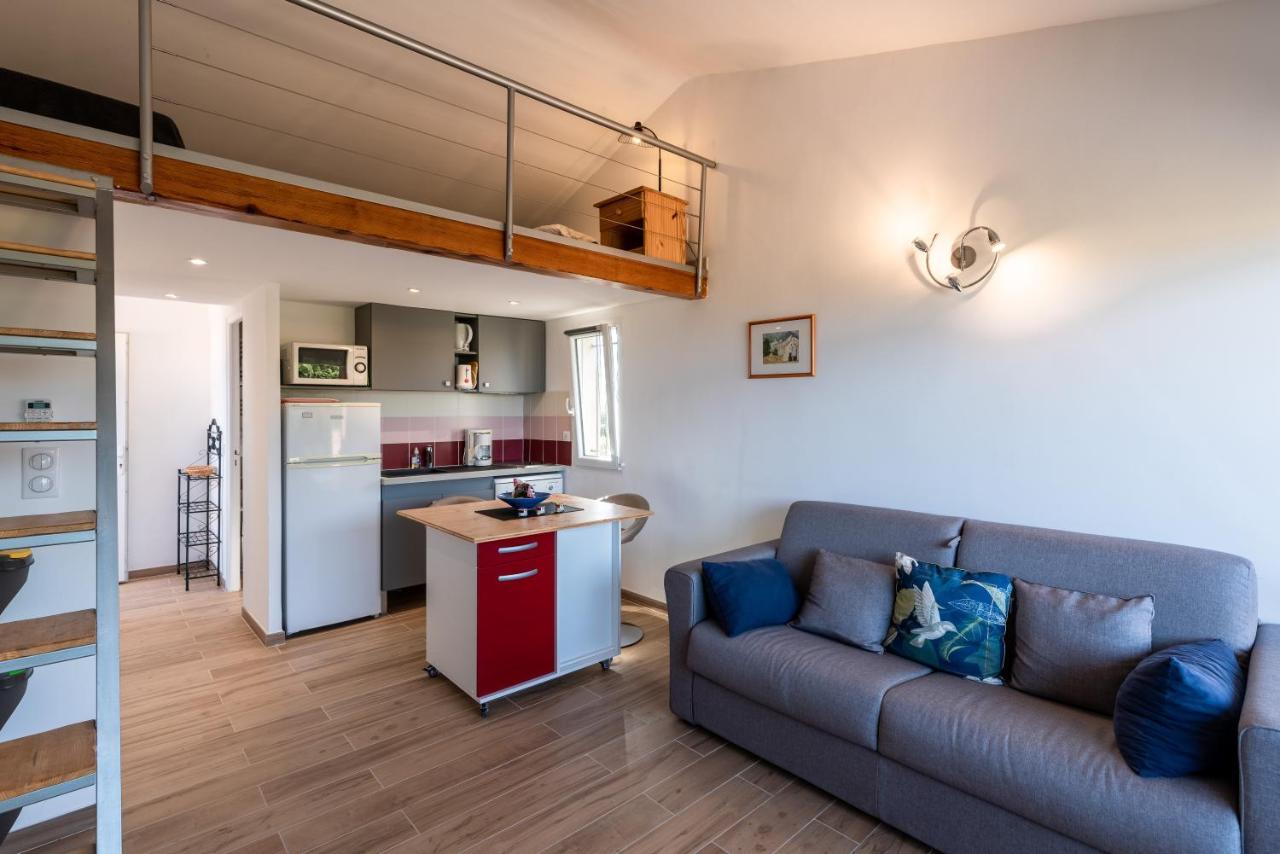Ambroggio - Grand Studio Avec Mezzanine - Vue Mer Lumio  Exterior photo